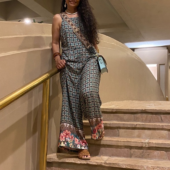 Farm Rio Jumpsuit - Picture 13 of 14